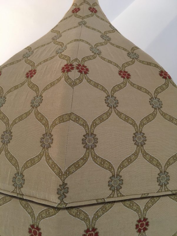 Classic Campaign Wardrobe - Brocade - Gold - Image 3